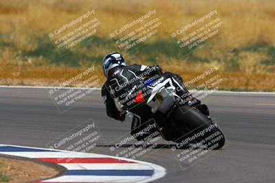 media/Apr-30-2023-CRA (Sun) [[020fcf5d43]]/Race 4-600 Supersport/
